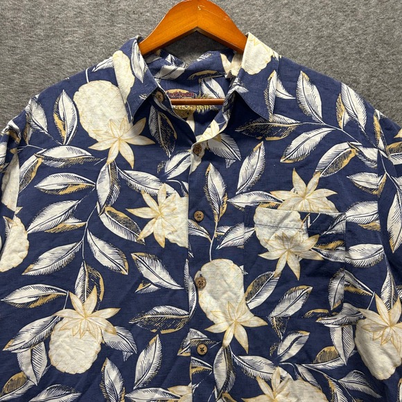 Caribbean Other - Caribbean Men XL Silk Cotton Tropical Pineapple Floral Hawaiian Shirt Blue Short